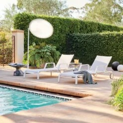 Round Sun Shade White With Base -Nesto Store BeppiIvorySunLoungerAP21 1x1 1