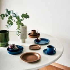 Leda Green Vase 11 Leda Green Vase -Nesto Store CB2SP22 PR 03A hero