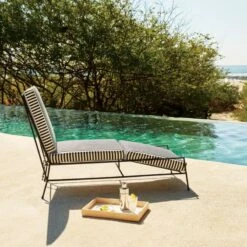 Griffith Stainless Steel Cocktail Shaker -Nesto Store CB2SU22 17B v1 RET