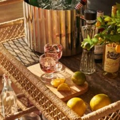 Aldo Short-Stem Red Wine Glass 17 Aldo Short-Stem Red Wine Glass -Nesto Store CB2SU23 RC 03C Det 146 2