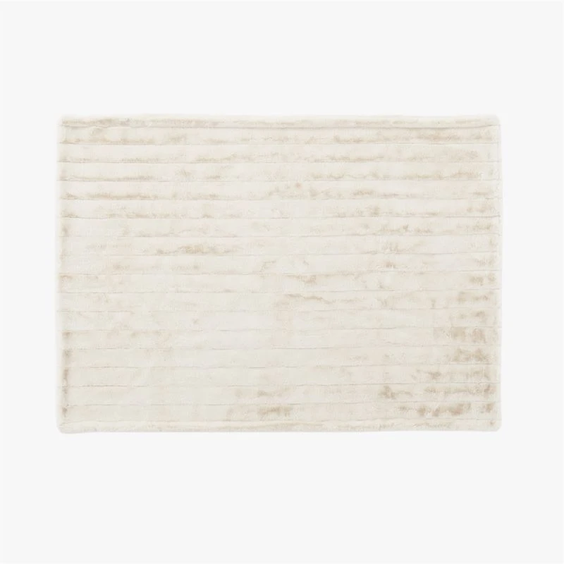 Channel Oat Faux Fur Throw Blanket 5 Channel Oat Faux Fur Throw Blanket - Image 3