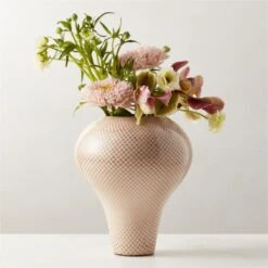 Fatalla White Terracotta Vase -Nesto Store FatallaEcruVaseROF23