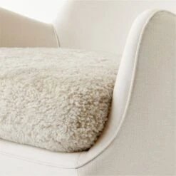 Jed Linen And Shearling Chair With Natural Legs -Nesto Store JedChairLinenShearlingAVSSS21