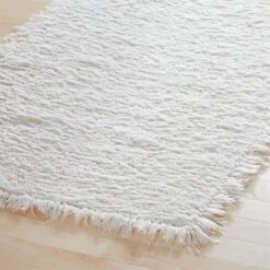Eyelash Ivory Runner Rug 2.5'x8' -Nesto Store KMEyelashIvoryRnnr2p5x8AVSHS21