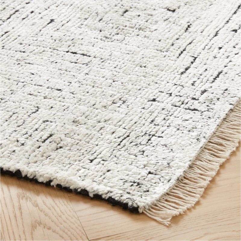 Keen Hand-Knotted White Viscose Area Rug 5'x8' 5 Keen Hand-Knotted White Viscose Area Rug 5'x8' - Image 3