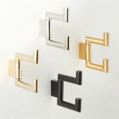 Kela Brushed Brass Swivel Hook -Nesto Store KelaSwivelHookGroupFHF22 1