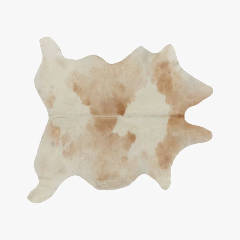 Light Tan Cowhide Area Rug 4'x6' 3 Light Tan Cowhide Area Rug 4'x6'
