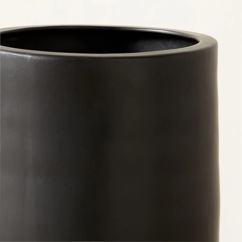 Reo Tall Black Vase 5 Reo Tall Black Vase - Image 3