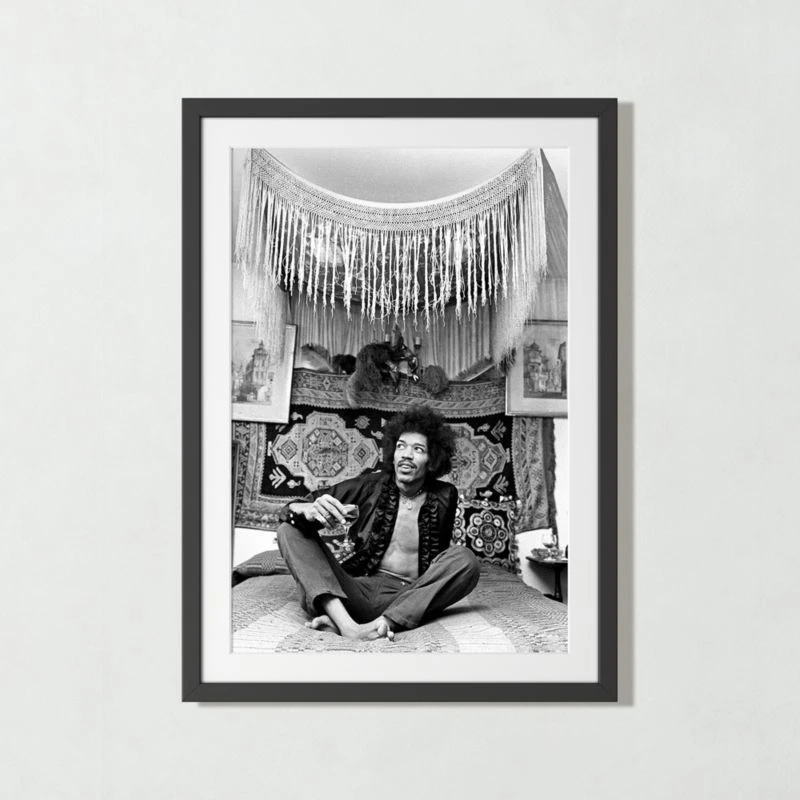 'Jimi Hendrix, 1969' Photographic Print In Black Frame 21.5"x17.5" 4 'Jimi Hendrix, 1969' Photographic Print In Black Frame 21.5"x17.5" - Image 2