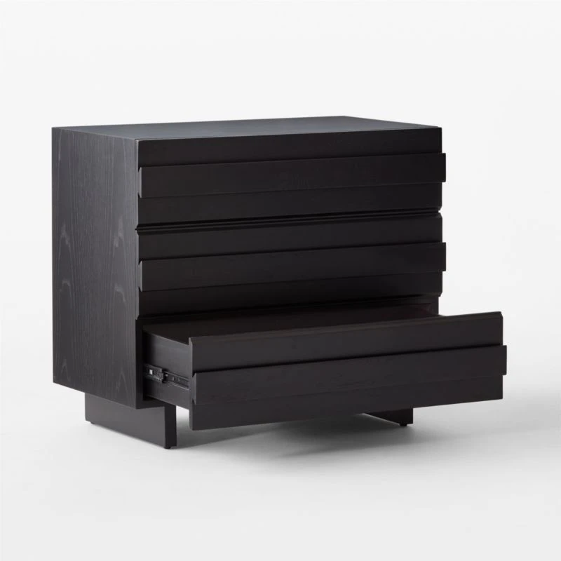 Seacliff 3-Drawer Oak Chest 6 Seacliff 3-Drawer Oak Chest - Image 4