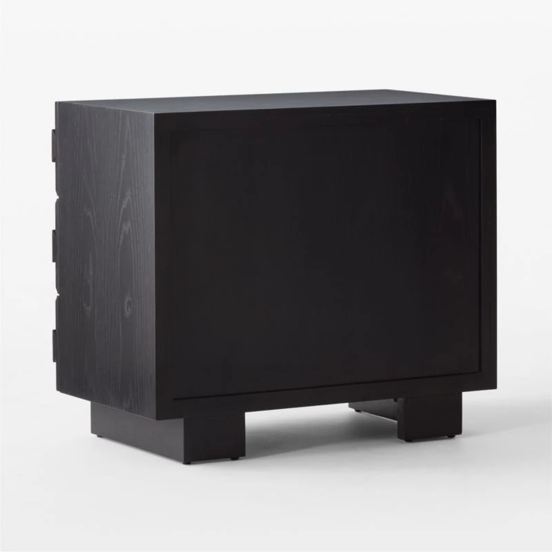 Seacliff 3-Drawer Oak Chest 8 Seacliff 3-Drawer Oak Chest - Image 6