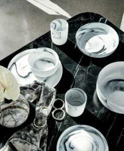 Swirl Black And White Dinner Plate -Nesto Store SwirlDinnerwareTieDyeMR20 1