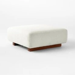 Terrain Ivory Boucle Ottoman -Nesto Store TerrainIvyBcOttmn3QSSS22