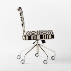 Vicino Black And White Patterned Upholstered Office Chair -Nesto Store VicinoPatternedChairSDSSS23