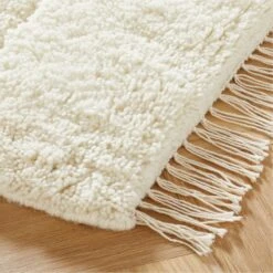 Vida Ivory New Zealand Wool Handknotted Area Rug 5'x8' -Nesto Store VidaNZWlHdkdIvryRug8x10AVSHF22