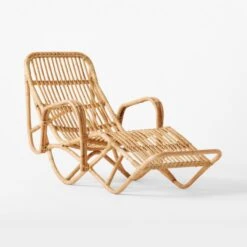 Wengler Reclining Rattan Chaise Lounge -Nesto Store WenglerRttnChaiseLng3QSSF22