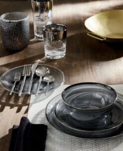 Poplin Black Cloth Napkins Set Of 8 -Nesto Store bubbleblacktealightcandlehldrJN18