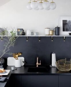 Acrylic Paper Towel Holder -Nesto Store whitegarlickeeperfacetplanterJL17 1